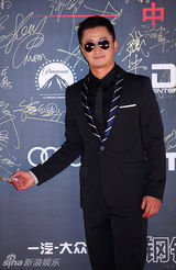 组图：《钢铁侠3》首映红毯 唐尼王学圻亮相