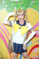 组图：亮瞎！郑欣宜成魔人布欧 王祖蓝扮柯南