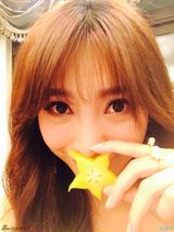 组图：多变女郎！柳岩自拍秀美艳性感各种范儿