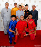 组图：华鼎奖美国开幕 奥兰多与刘玉玲助阵红毯