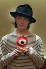 组图：霓虹星赤西仁 我会讲中文我要上头条