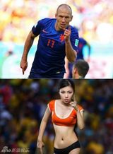 组图：性感足球宝贝搞怪还原世界杯经典瞬间