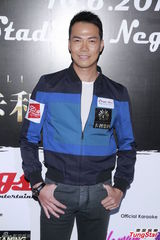 组图：黄宗泽赞前女友胡杏儿三点式劲爆