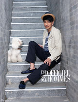 组图：陈晓东北京皇城拍大片 获母赞称衣服架子