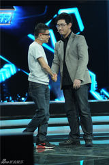 组图：《超演》角逐五强 李咏力挺新疆老乡