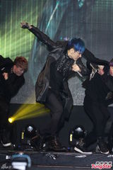 组图：林大晋首场个唱开启 罗志祥监场压阵