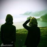 组图：泰勒-斯威夫特与超模好友同居 长腿组合超有爱！