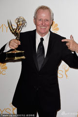 组图：《极速前进》获艾美奖最佳竞技类真人秀