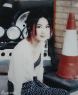 [青春照相馆]温碧霞罕见青涩照：燃烧的火玫瑰