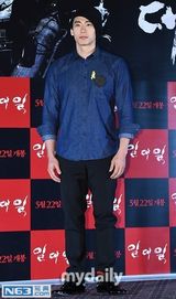 组图：金基德《一对一》粗口暴力成限制级影片