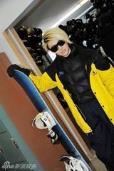 组图：尚雯婕北美游学归来 获加拿大总理亲自接待