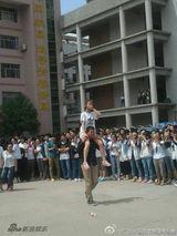 组图：高考结束啦！我们恋爱吧