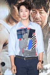 组图：郑雨盛新片试映 金汎(金范)金载沅帅气助阵