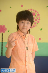 组图：朱佳煜广州入托管班 韩国童星有希望加盟