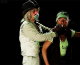 策划：乐坛女神经来袭！乱舞反串停不下来