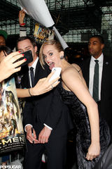 组图：犯二不能停！詹妮弗-劳伦斯率真表情合集