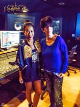 组图：《绝命逃亡》发布片尾曲 吉克隽逸献唱