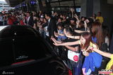 组图：金贤重赴台粉丝疯狂 遭山寨金秀贤抢镜