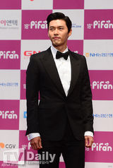 组图：星星继承者聚首 刘仁娜纤腰金宇彬长腿