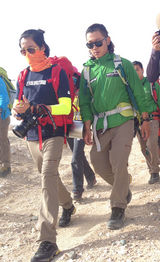 组图：“行走的力量”陈坤遭遇酷暑：曾想放弃