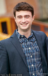 组图：“哈里”丹尼尔助阵《杀死汝爱》发布会