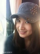 组图：“曾小贤”陈赫漂亮女友私照 初中已相恋