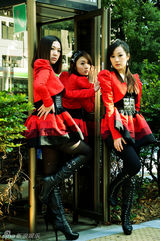 高清组图：青春美少女玩儿街拍 日本拍摄杂志大片