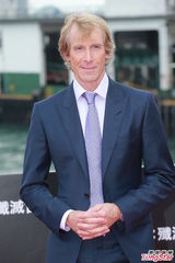 组图：《变4》香港首映 李冰冰透明纱裙秀大腿