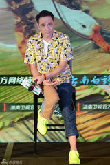 组图：《爸爸去哪儿2》吴镇宇曝儿子捏姚明屁股