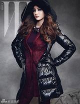 组图：豪门阔太韩彩英拍写真 展自然优雅