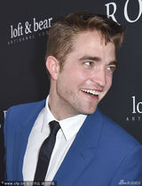 组图：药不能停！帕丁森亮相首映变雷人表情帝