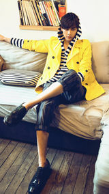 手机壁纸：百变李易峰