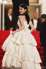 组图：神仙？妖怪？本届戛纳红毯上的中国女星