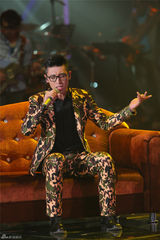 黑豹经典力克腾格尔神作 晋级《歌狂》决赛