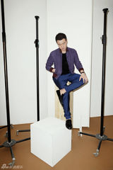 组图：佟大为表情搞怪 展双重魅力被赞好人难寻