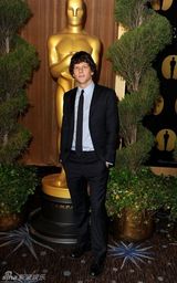 高清组图：奥斯卡提名晚宴 基德曼和波特曼红蓝争艳