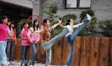 组图：孙红雷疑好事将近 娇妻选美旧照清纯动人