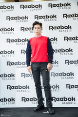 独家：BigBang成员Top帅气办签名会