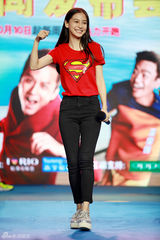 组图：Angelababy《奔跑吧》变女超人 想与周杰伦搭档