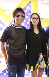 组图：李晨Nic潮牌概念店开业 陈羽凡夫妇现身支持