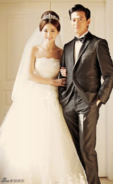 组图：《加油爱人》陈晓东毛林林婚纱照曝光