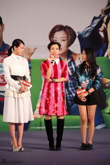 组图：《临时同居》郑秀文称许志安生命伴侣