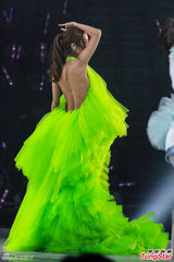 薛凯琪透视装激吻黄伟文 避谈房祖名把妹闯祸