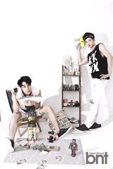 组图：韩团少年共和国写真 尽显青春魅力