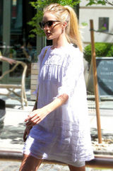 组图：3任《变形金刚》女郎争艳：皆是人间尤物