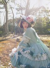 组图：日美混血嫩模走红 被誉日版奥黛丽赫本