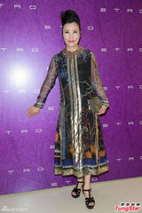 组图：钟楚红笑言为胡军复出 林嘉欣慰问李心洁