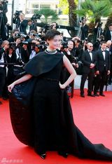 组图：李宇春戛纳之行 优雅帅酷春风得意