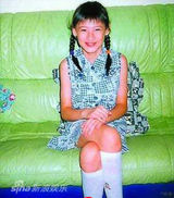 组图：传奇女孩梁洛施成名奋斗史盘点