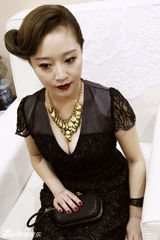 组图：徐海星艳丽近照 不似好声音时期清纯